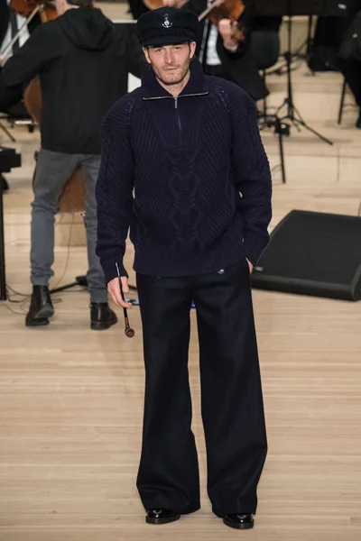 Look 6